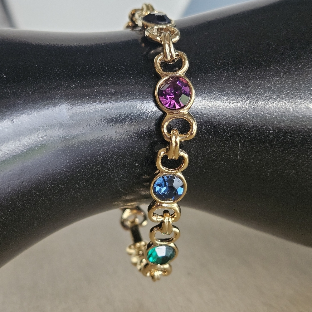 Vintage Rhinestone Bracelet Gold-tone Regal Festive Link Bracelet 70s 80s